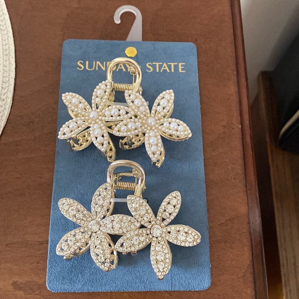 Sunday State Hair Clips - Picture 2 of 6